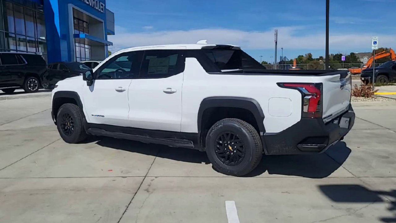 New 2026 Chevrolet Silverado EV LT image 45