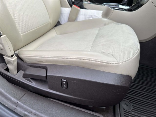 Used 2015 Chevrolet Malibu LT w/ Power Convenience Package image 23