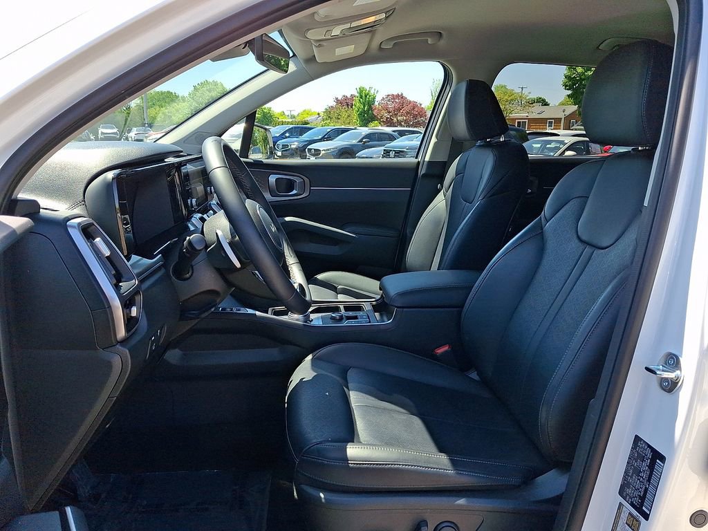 Certified 2023 Kia Sorento EX AWD/4WD image 14