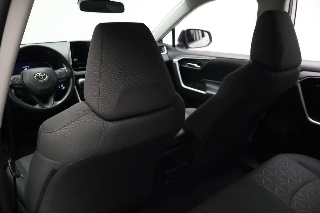 Certified 2023 Toyota RAV4 XLE FWD image 20