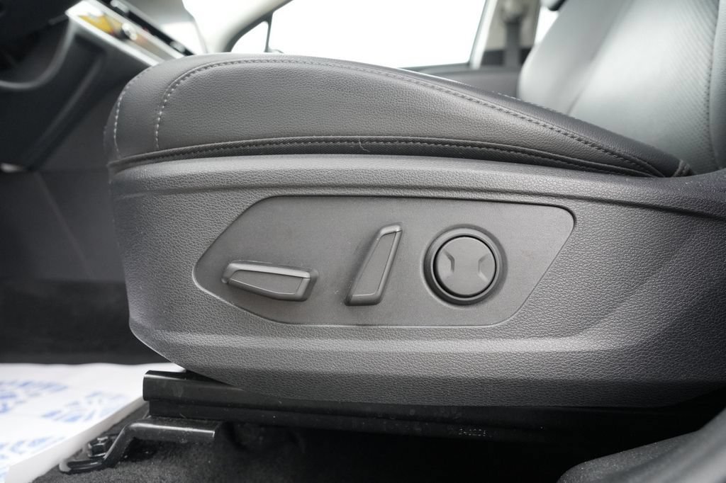 Used 2024 Kia Sportage EX AWD/4WD image 21