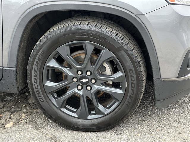 Used 2019 Chevrolet Traverse RS w/ LPO, Floor Liner Package AWD/4WD image 7