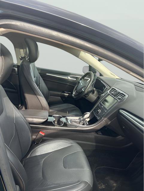 Used 2014 Ford Fusion Titanium FWD image 10