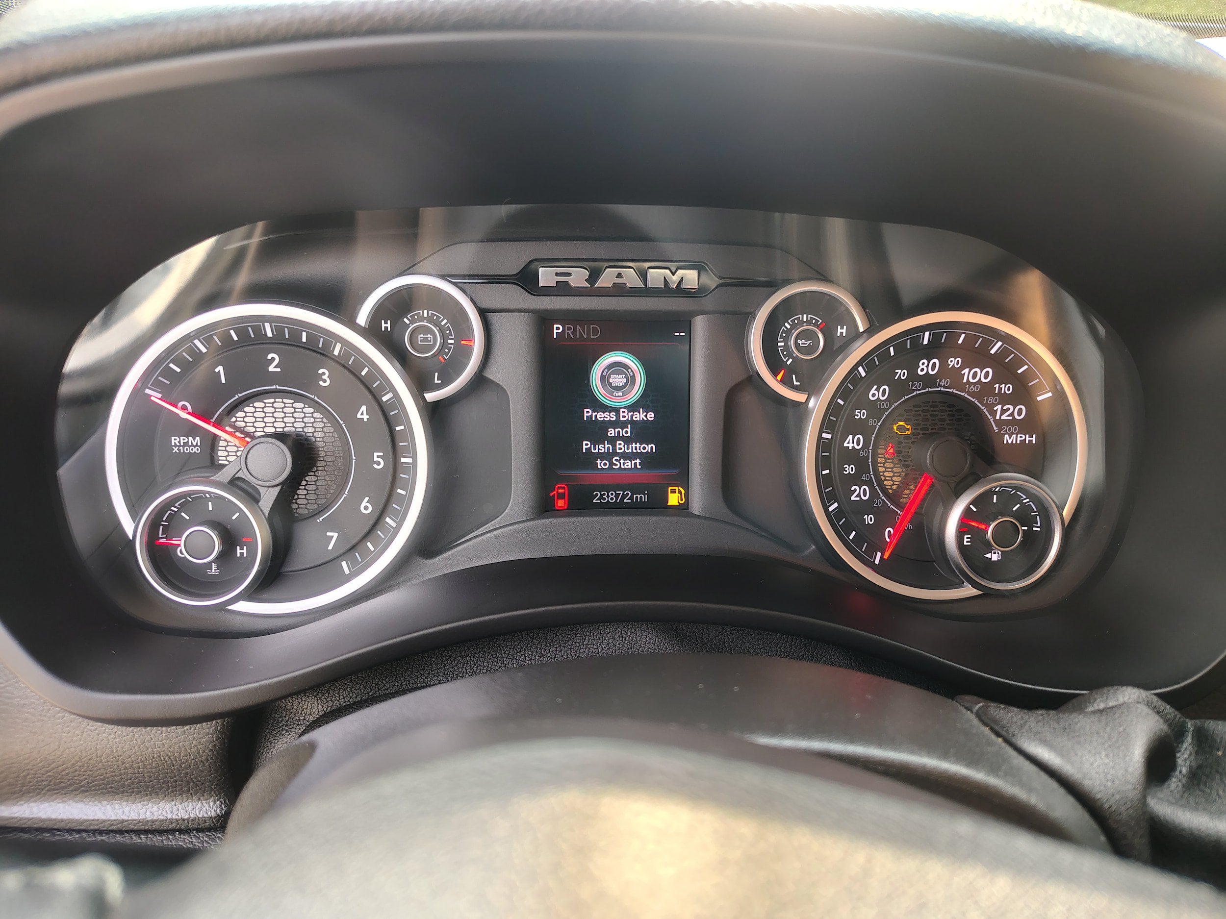 Certified 2025 RAM 2500 Big Horn AWD/4WD image 28