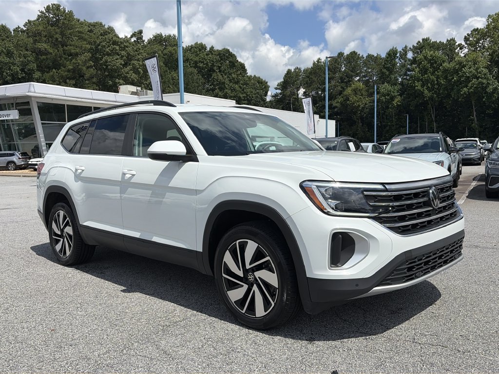 Used 2025 Volkswagen Atlas SE FWD image 26