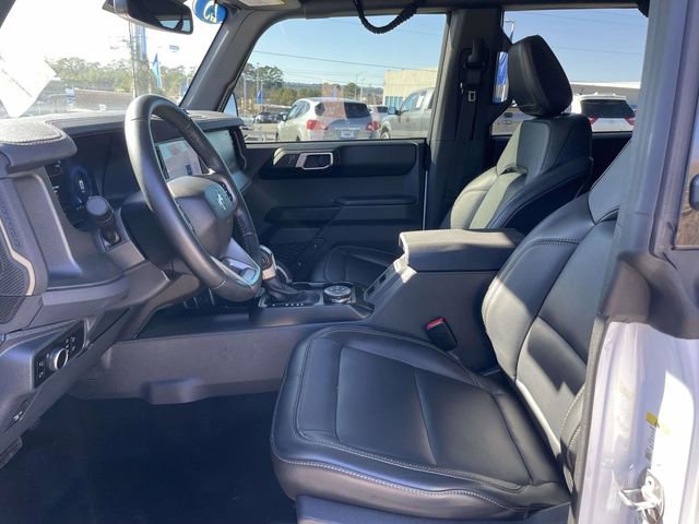 Used 2025 Ford Bronco Badlands image 15