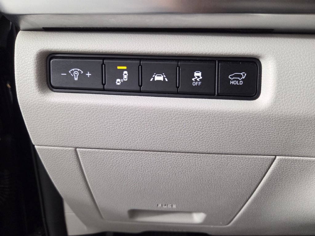 Used 2022 Kia Telluride EX w/ EX Premium Package FWD image 18