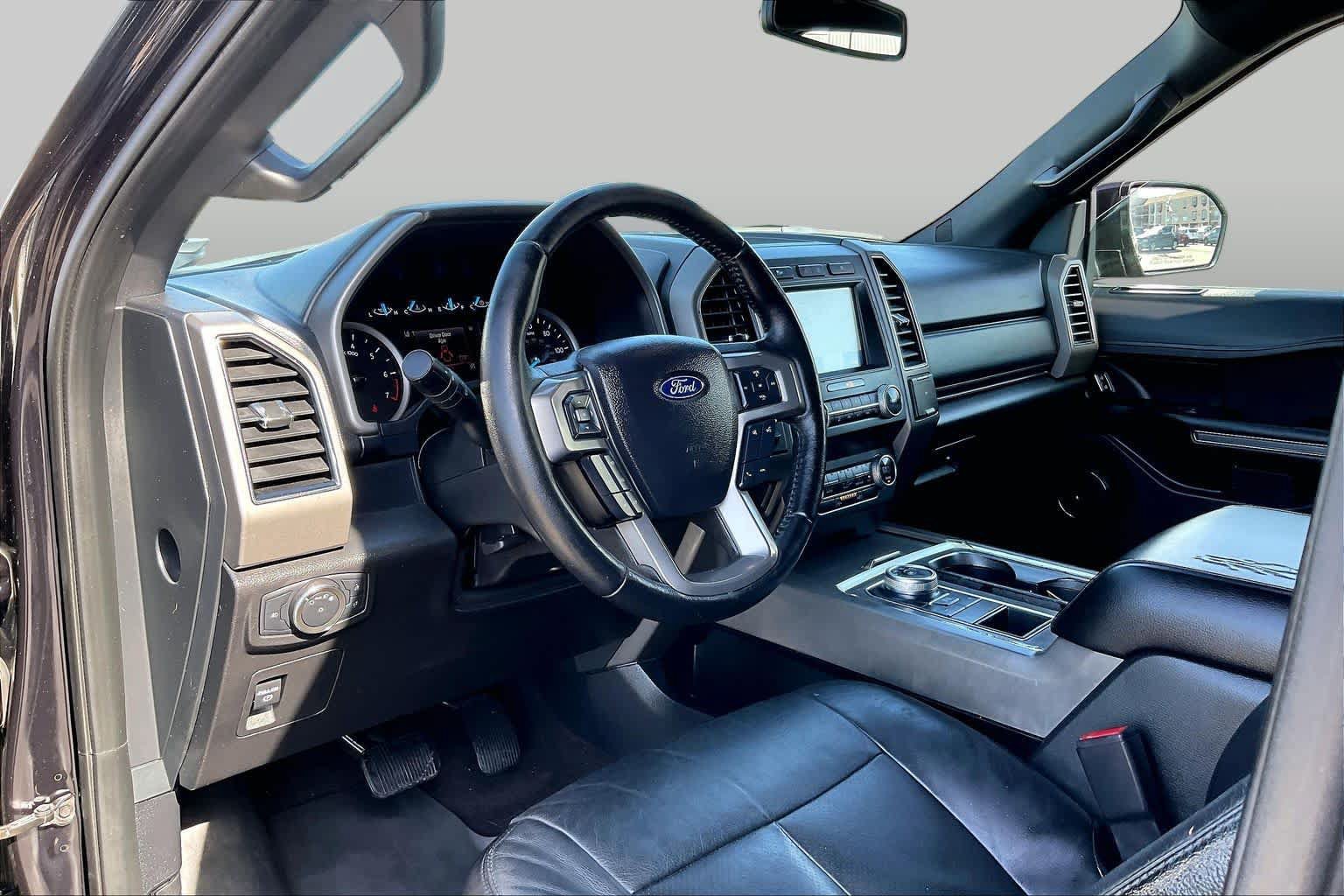 Used 2021 Ford Expedition Max XLT RWD image 16