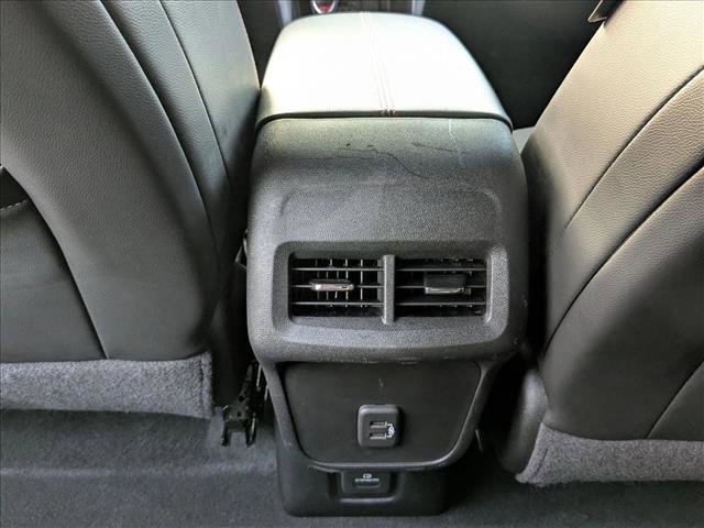 Used 2022 Chevrolet Equinox RS w/ Infotainment Package FWD image 17