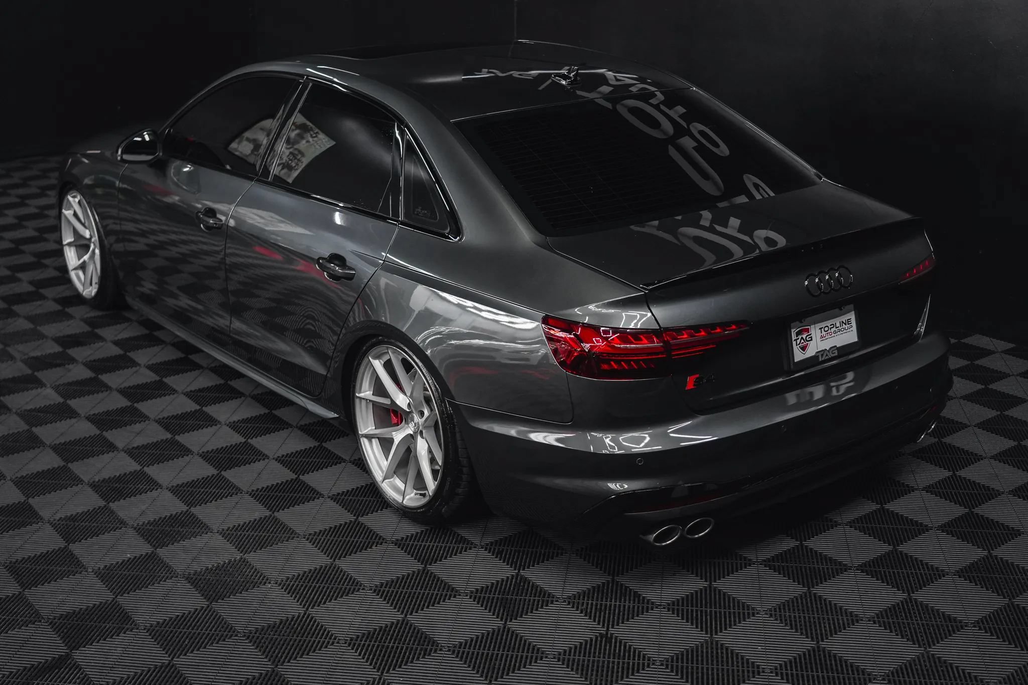Used 2021 Audi S4 Premium Plus w/ Premium Plus Package AWD/4WD image 33