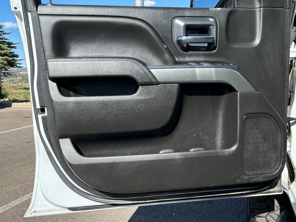 Used 2019 Chevrolet Silverado 2500 LT AWD/4WD image 28