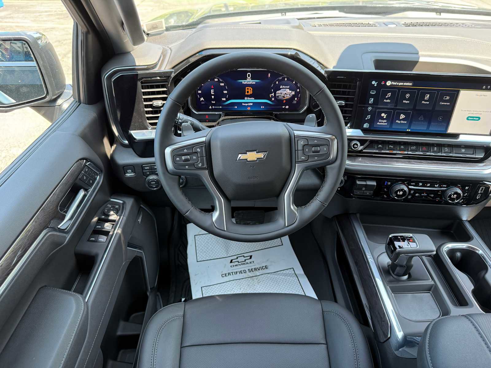 New 2026 Chevrolet Silverado 1500 LTZ w/ Z71 Off-Road Package image 9