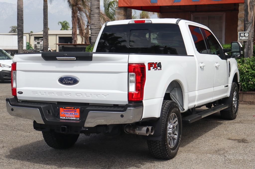 Used 2018 Ford F250 Lariat w/ Lariat Value Package AWD/4WD image 11