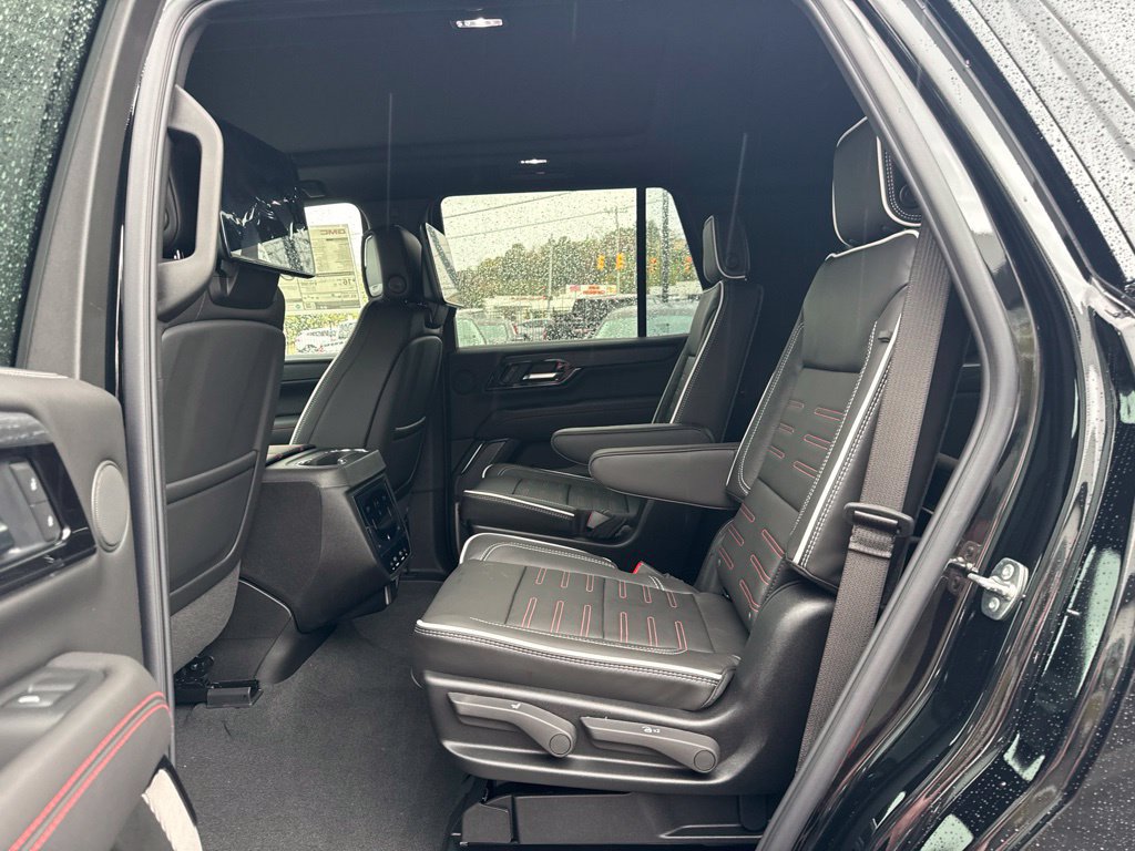 New 2027 GMC Yukon AT4 Ultimate AWD/4WD image 31