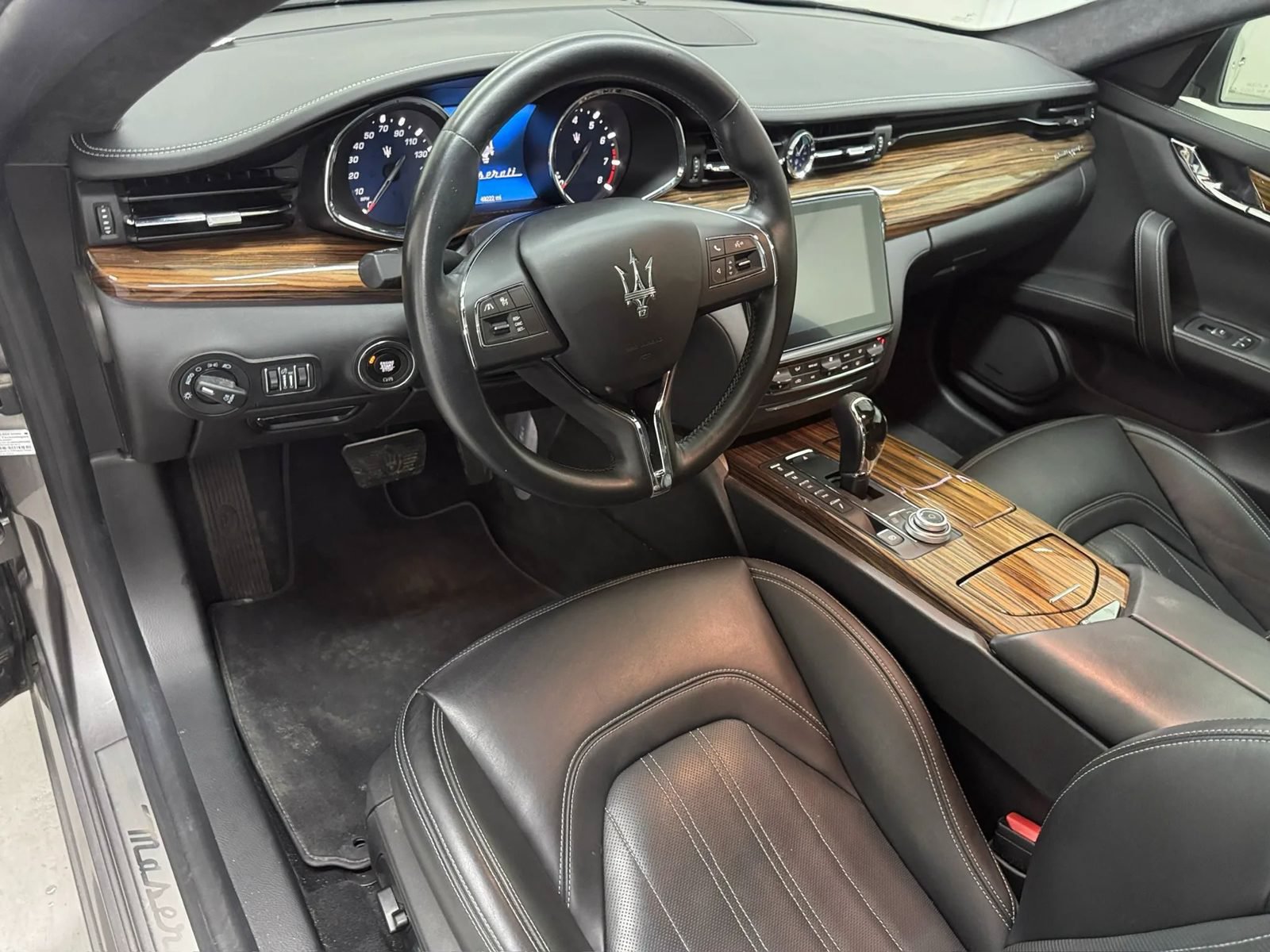 Used 2018 Maserati Quattroporte S GranLusso RWD image 9