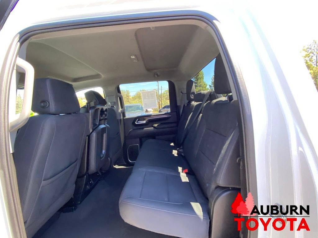 Used 2024 Chevrolet Silverado 2500 LT AWD/4WD image 23