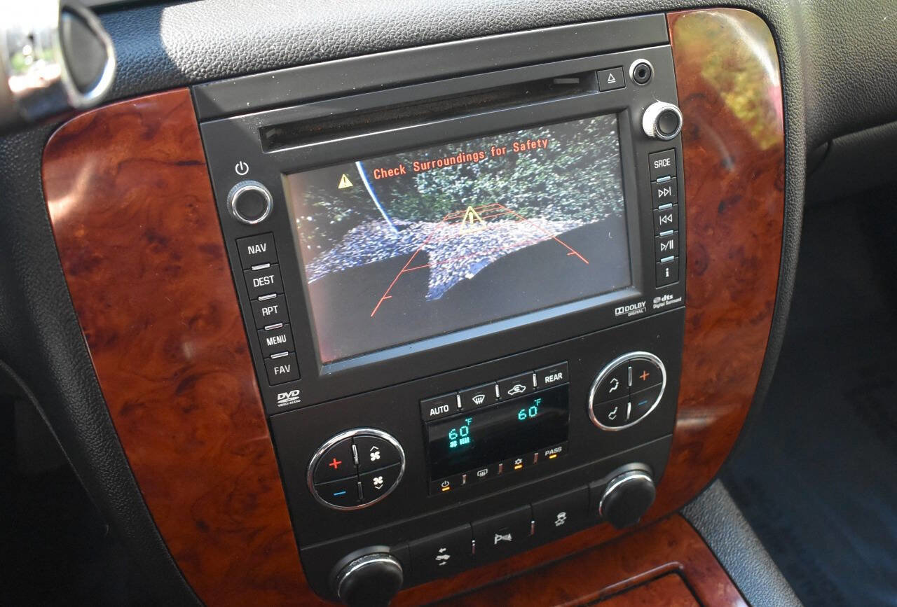 Used 2012 Chevrolet Tahoe LTZ image 27