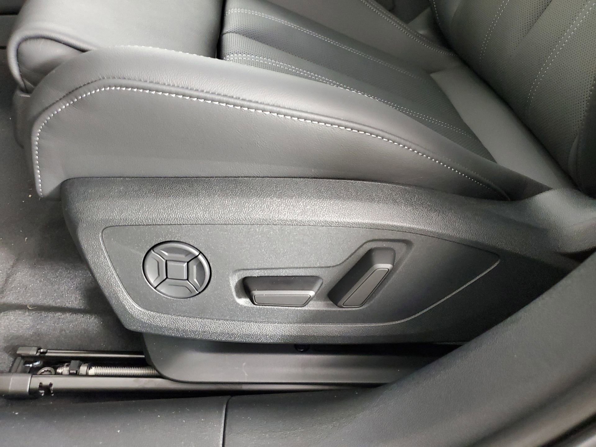 New 2026 Audi A6 Prestige image 31