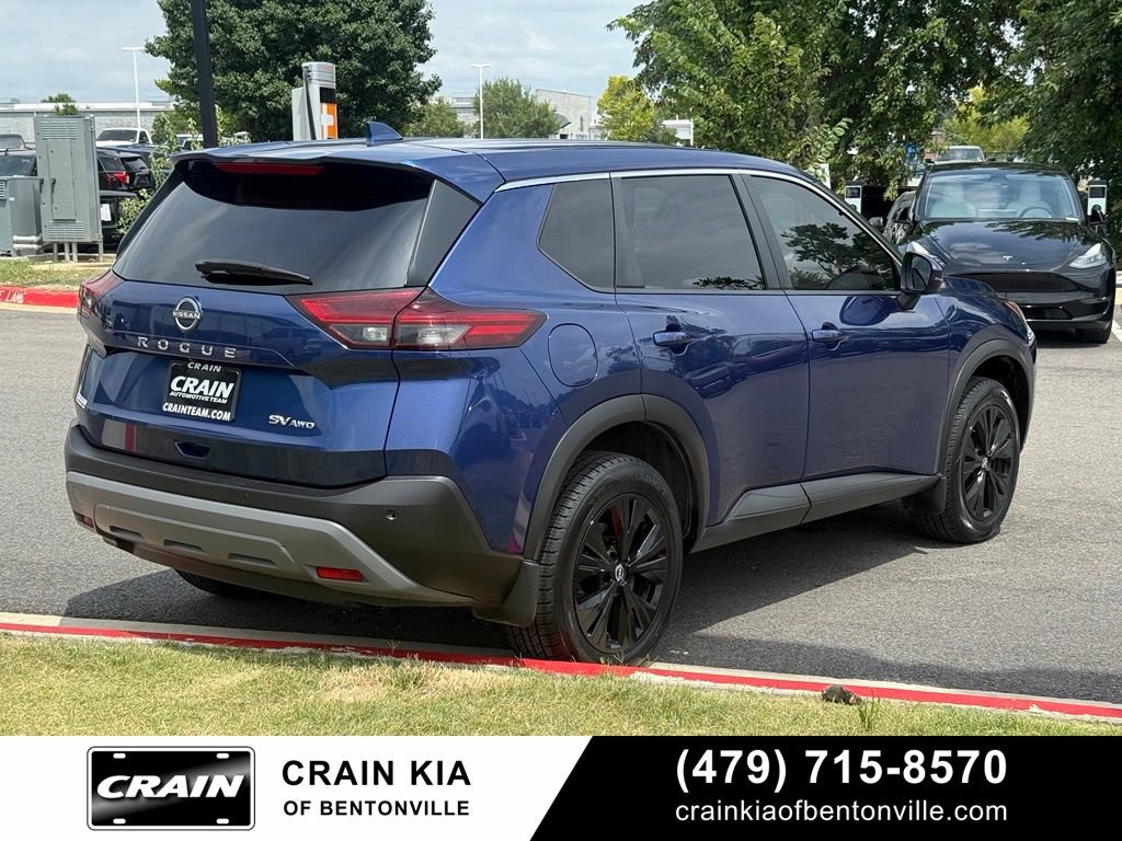 Used 2023 Nissan Rogue SV AWD/4WD image 7