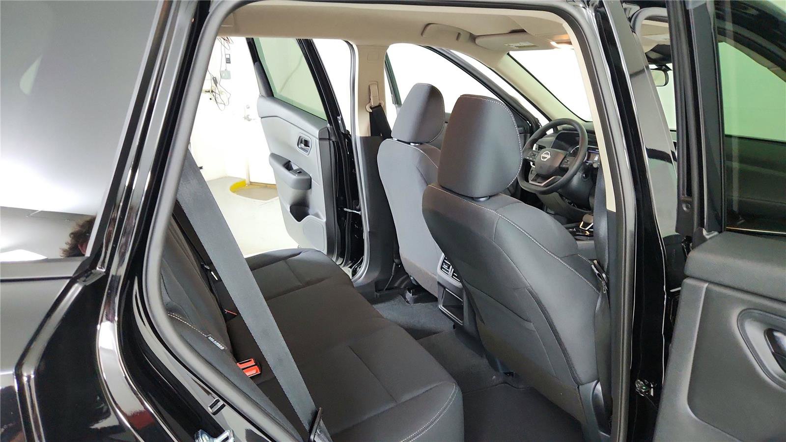 Certified 2026 Nissan Rogue S image 22