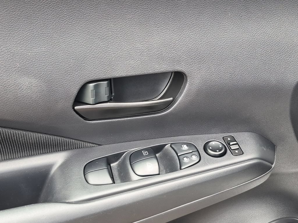 Certified 2023 Nissan Kicks S FWD image 14
