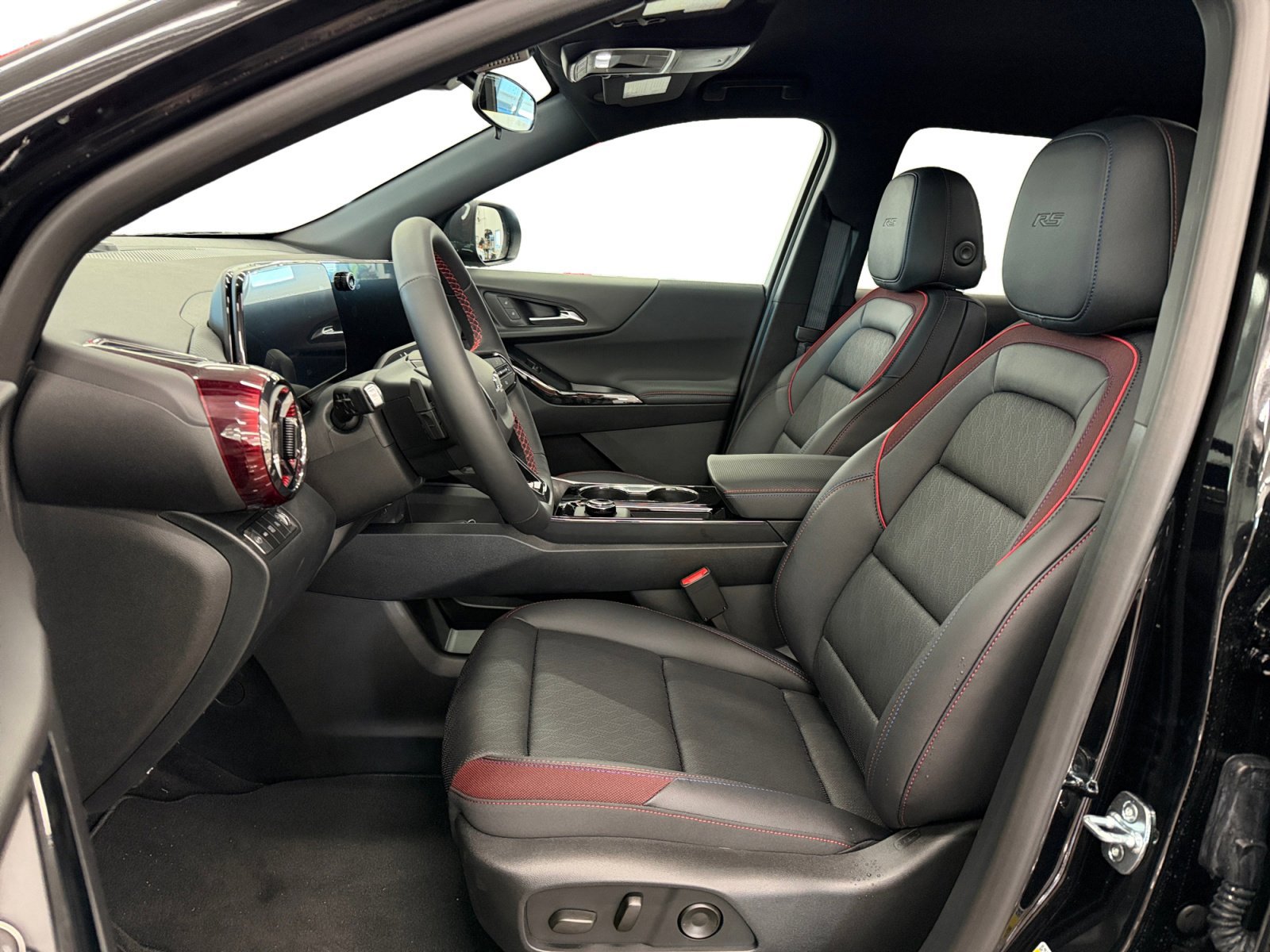 New 2026 Chevrolet Equinox RS w/ Convenience Package III AWD/4WD image 9