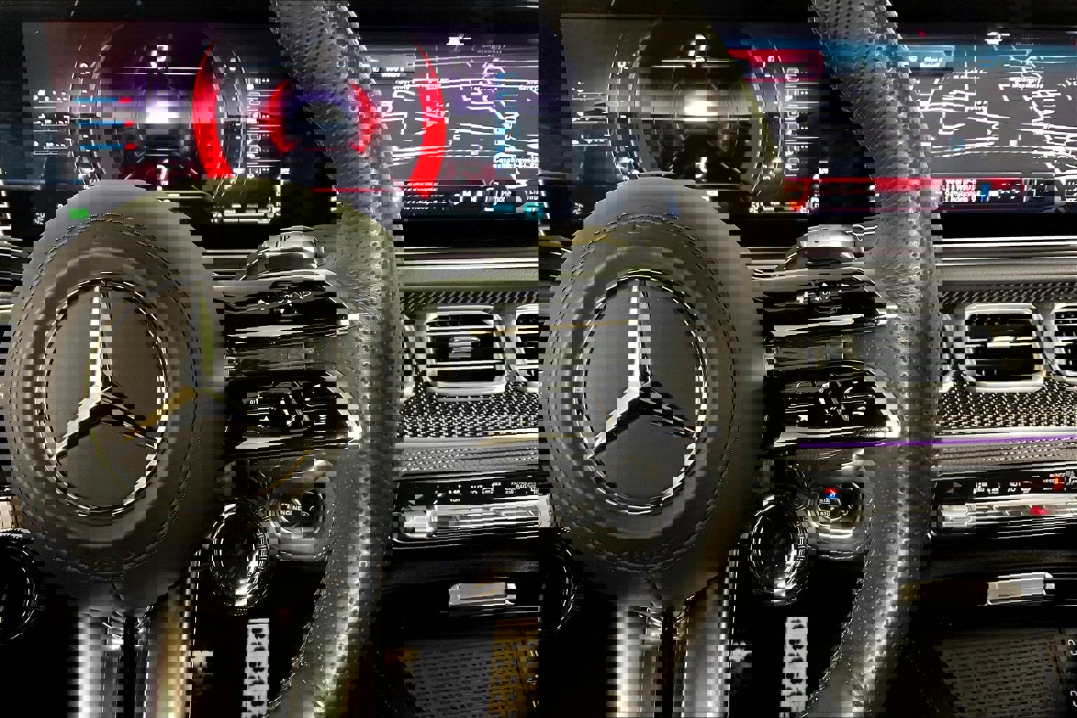 Used 2025 Mercedes-Benz GLE 53 AMG 4MATIC image 19