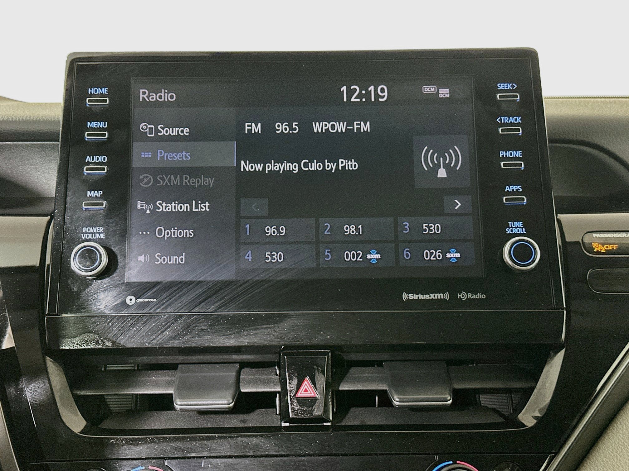 Used 2023 Toyota Camry XLE FWD image 24