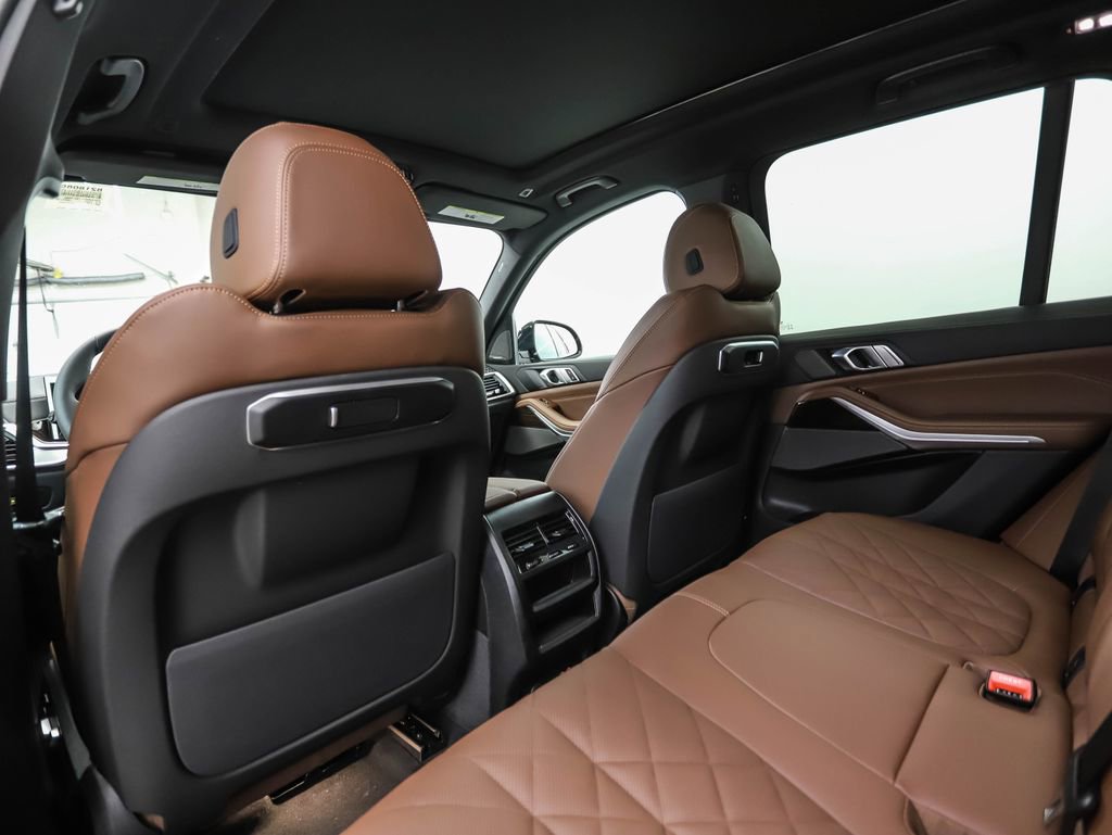 New 2026 BMW X5 xDrive40i w/ M Sport Package image 21