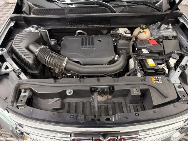 Used 2023 GMC Acadia SLT AWD/4WD image 23