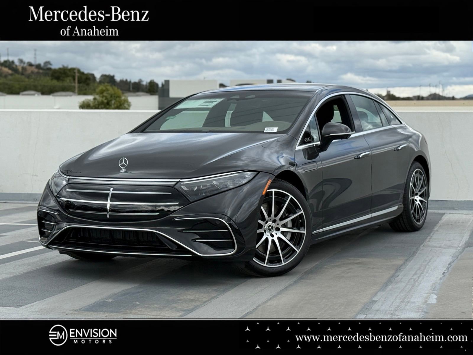New 2026 Mercedes-Benz EQS 580 4MATIC Sedan image 1