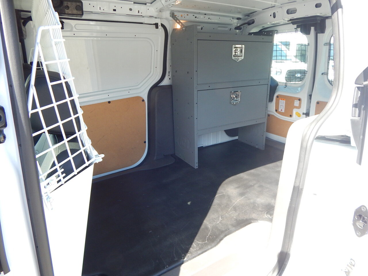 Used 2020 Ford Transit Connect XL image 12