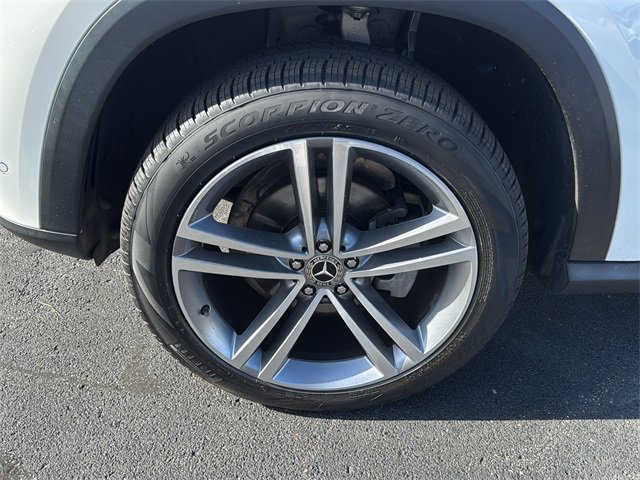 Certified 2022 Mercedes-Benz GLE 350 4MATIC w/ Premium Package image 9