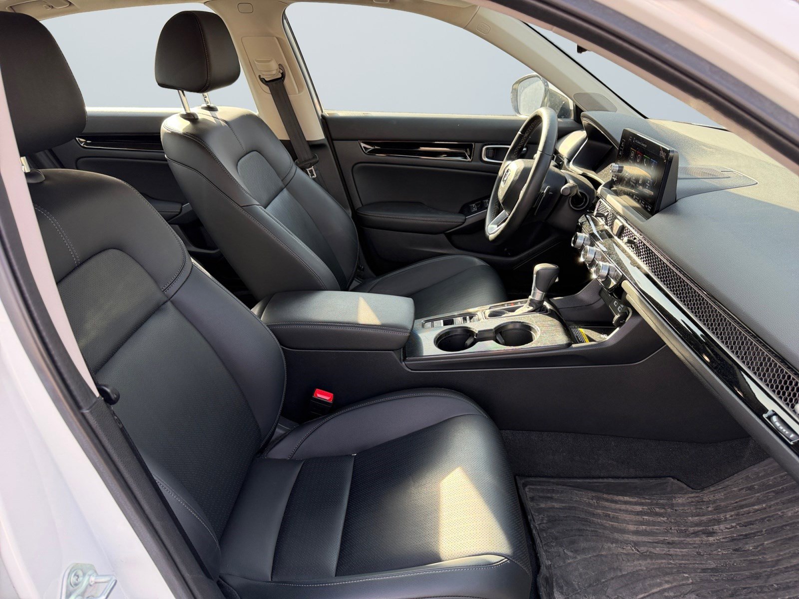 Used 2024 Honda Civic Touring image 18