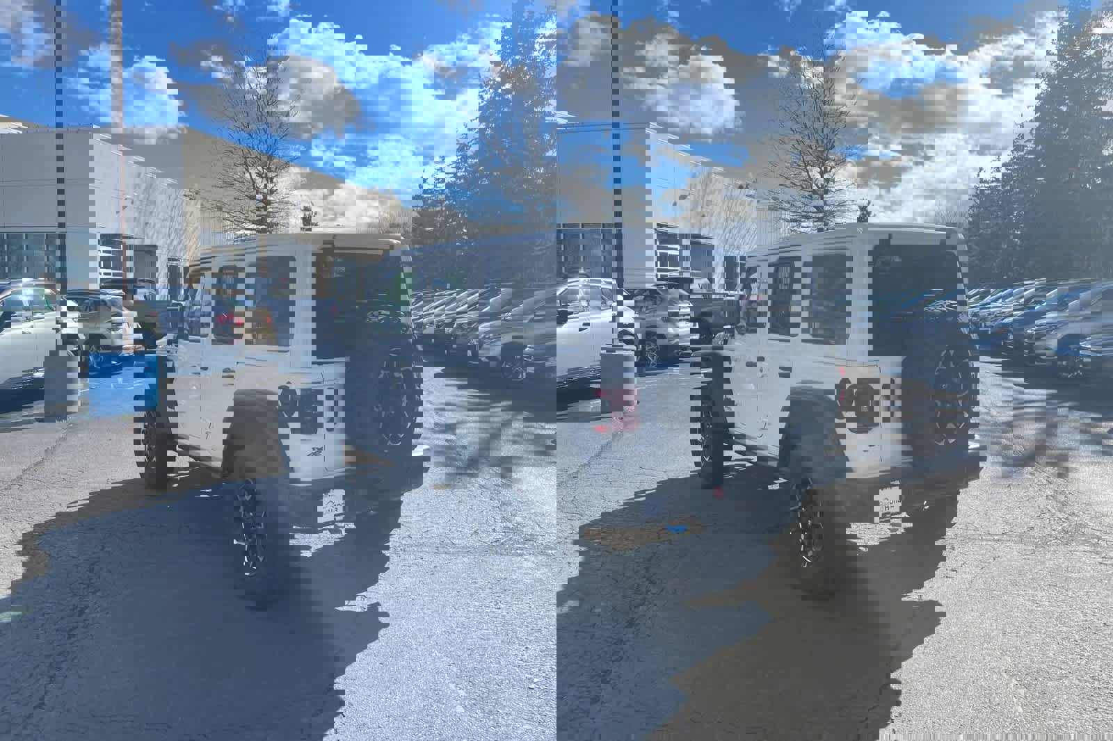 Used 2021 Jeep Wrangler Unlimited Rubicon 4xe image 6