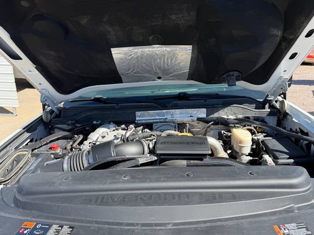 Used 2017 Chevrolet Silverado 3500 W/T AWD/4WD image 3
