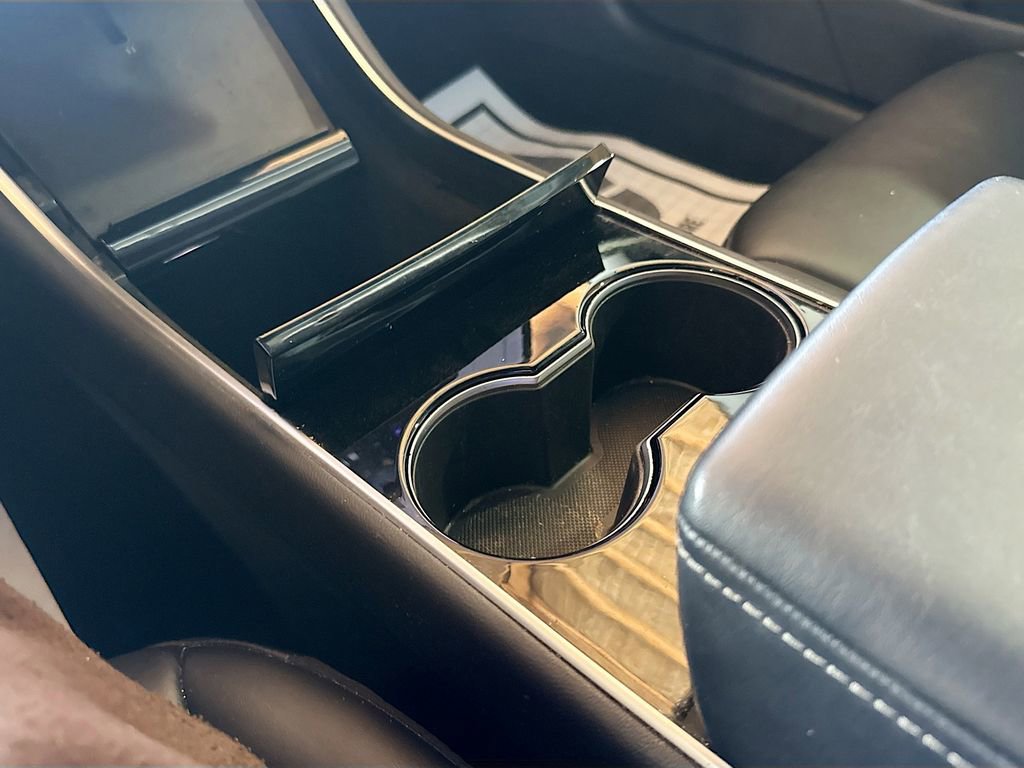 Used 2019 Tesla Model 3 Standard Range RWD image 15