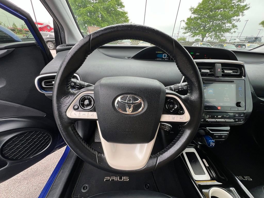 Used 2016 Toyota Prius Four Touring w/ Premium Convenience Package FWD image 37
