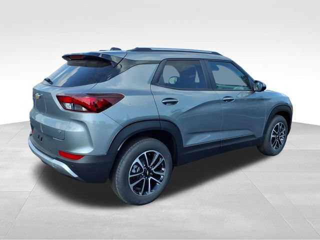 New 2026 Chevrolet TrailBlazer LT w/ LT Cold Weather Package FWD image 3