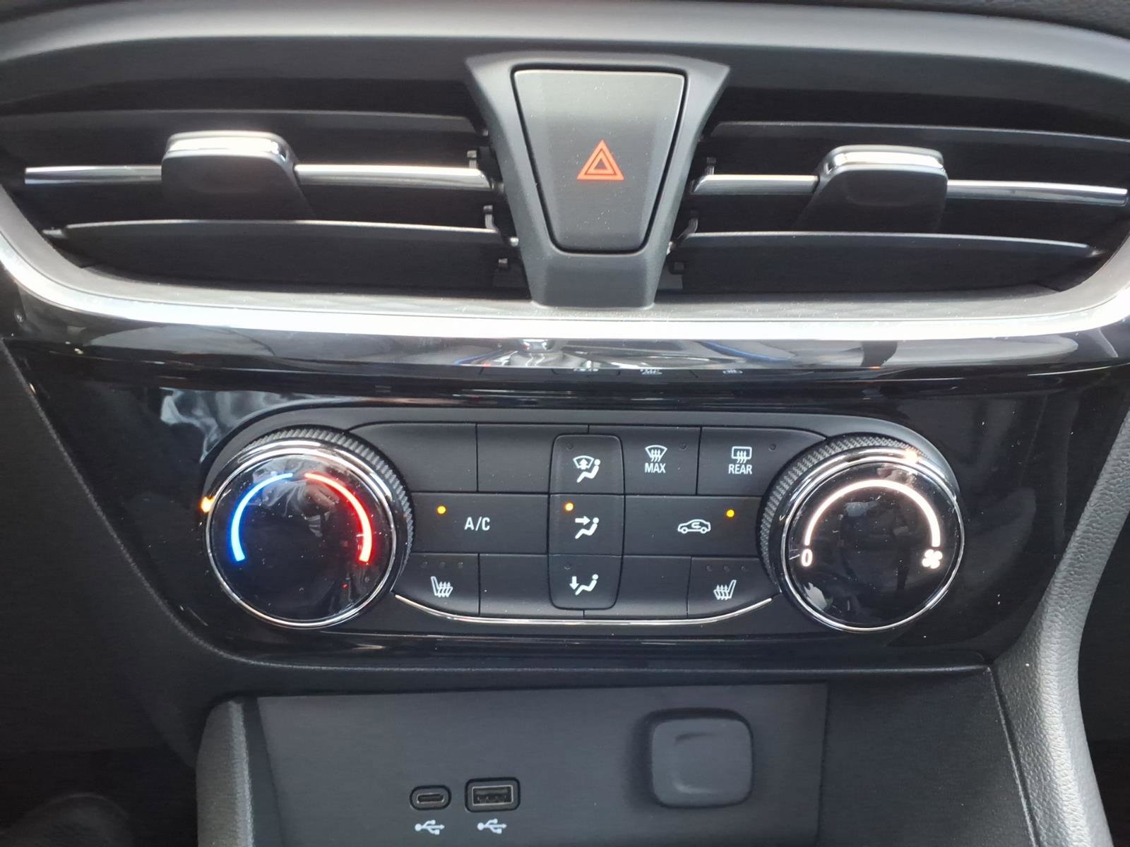 Used 2026 Buick Encore GX Sport Touring w/ Comfort Package FWD image 22
