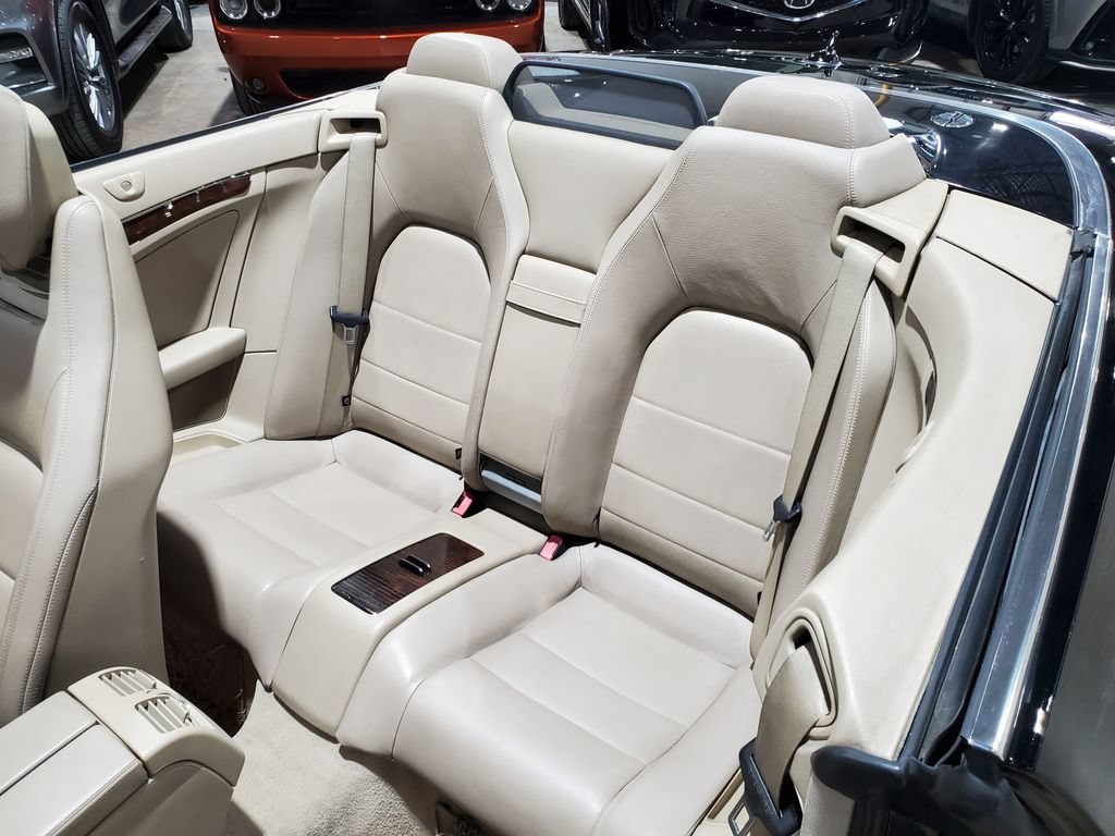 Used 2011 Mercedes-Benz E 350 Cabriolet image 21