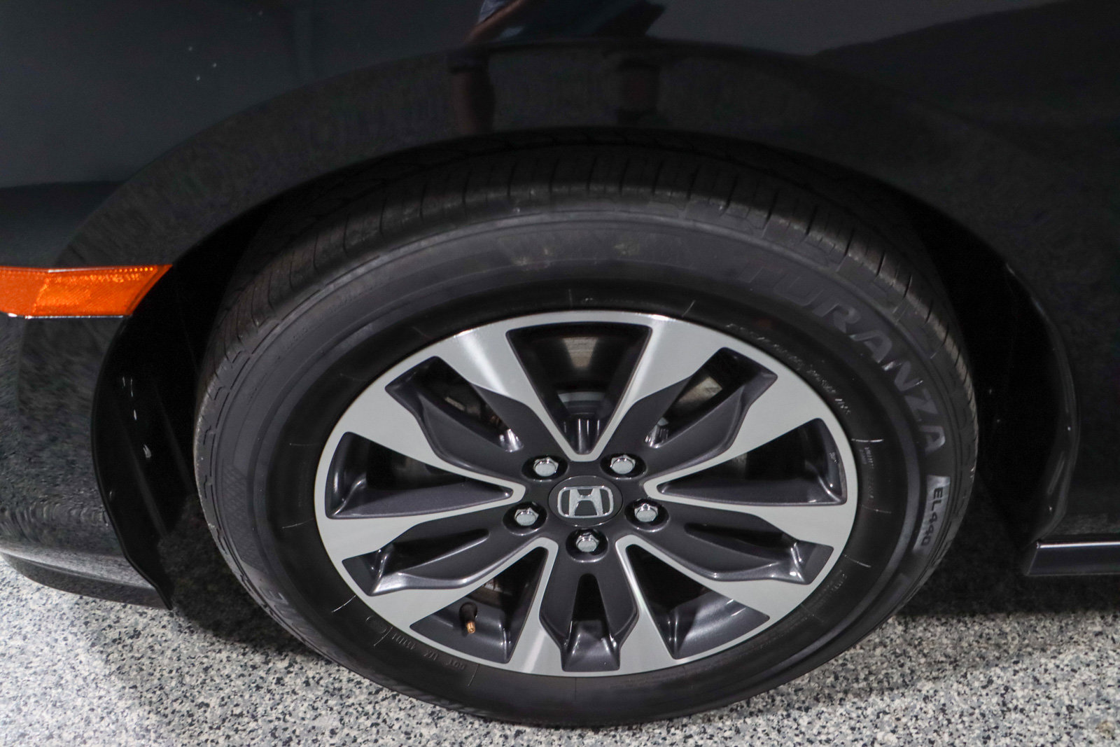 Used 2024 Honda Odyssey EX-L image 11