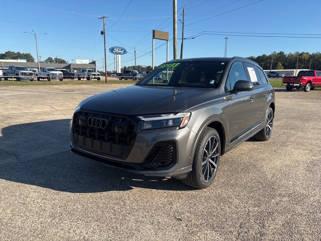 Used 2025 Audi Q7 2.0T Premium Plus w/ Premium Plus Package image 4