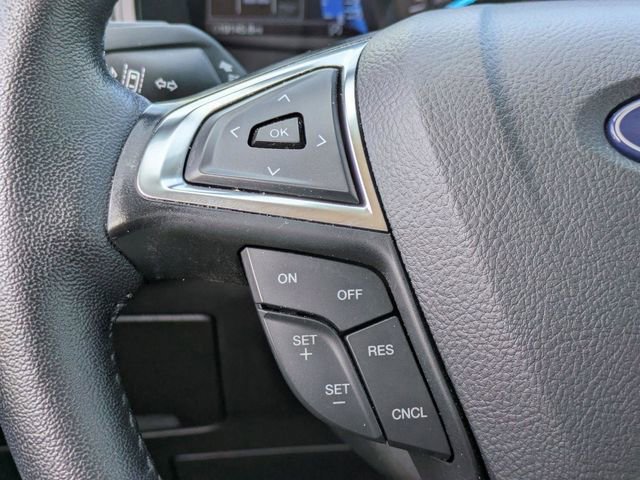 Used 2024 Ford Edge Titanium image 29