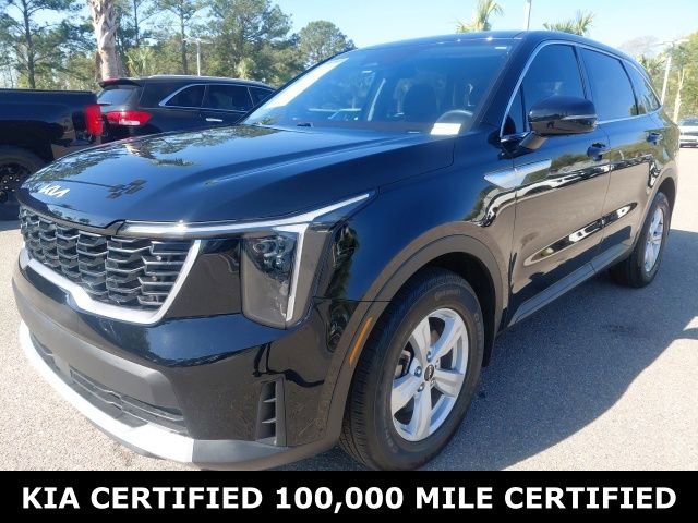 Certified 2025 Kia Sorento LX