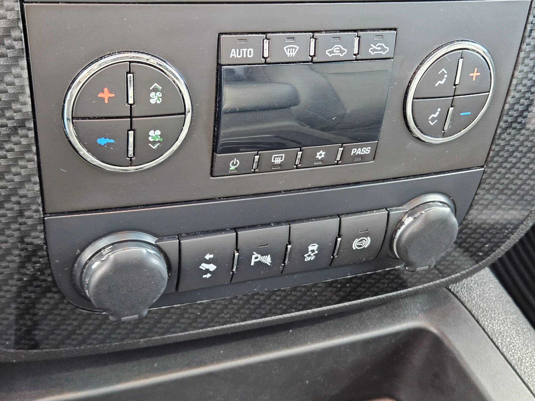 Used 2012 GMC Sierra 3500 SLT image 25