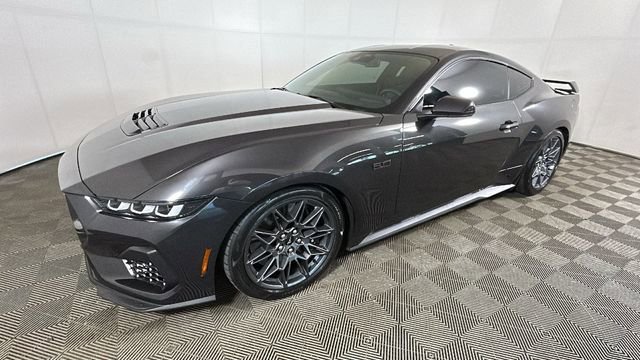 Used 2024 Ford Mustang GT Premium w/ GT Performance Package RWD image 7