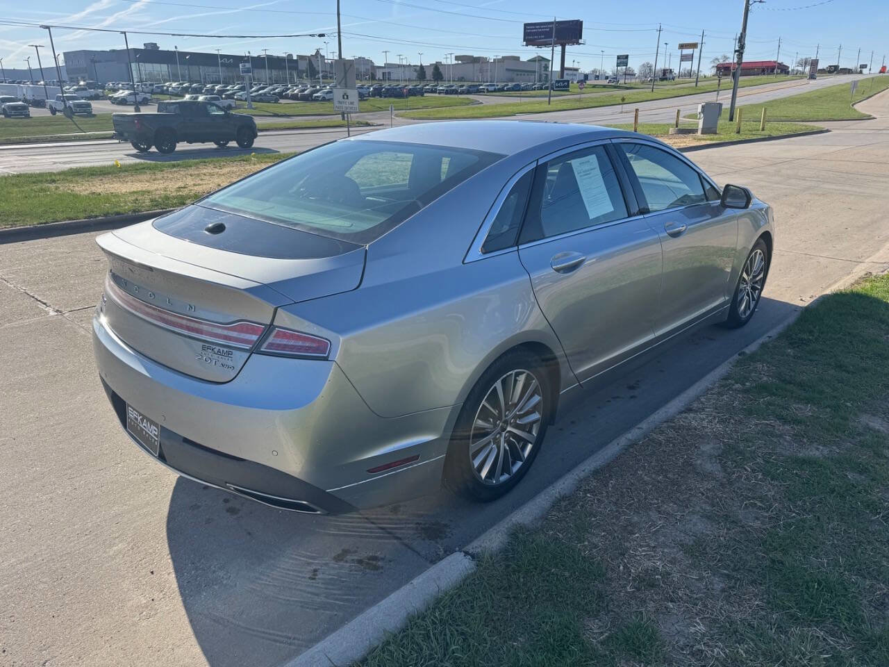 Used 2020 Lincoln MKZ AWD w/ Convenience Package image 5