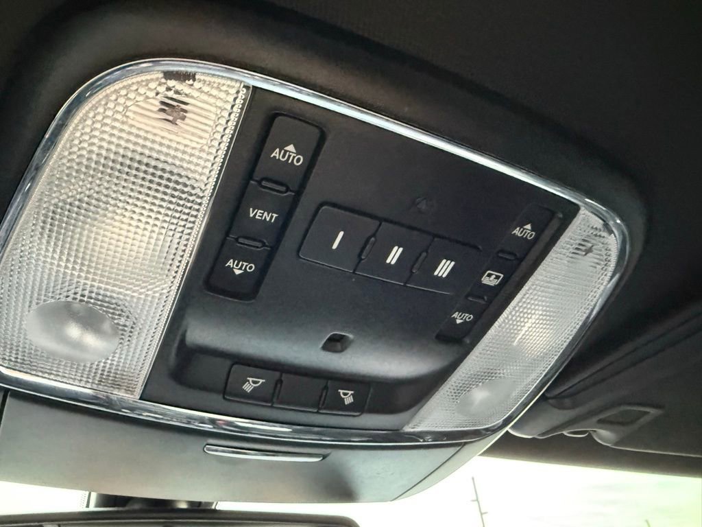 Used 2017 Chrysler 300 S w/ S Model Appearance Package image 12