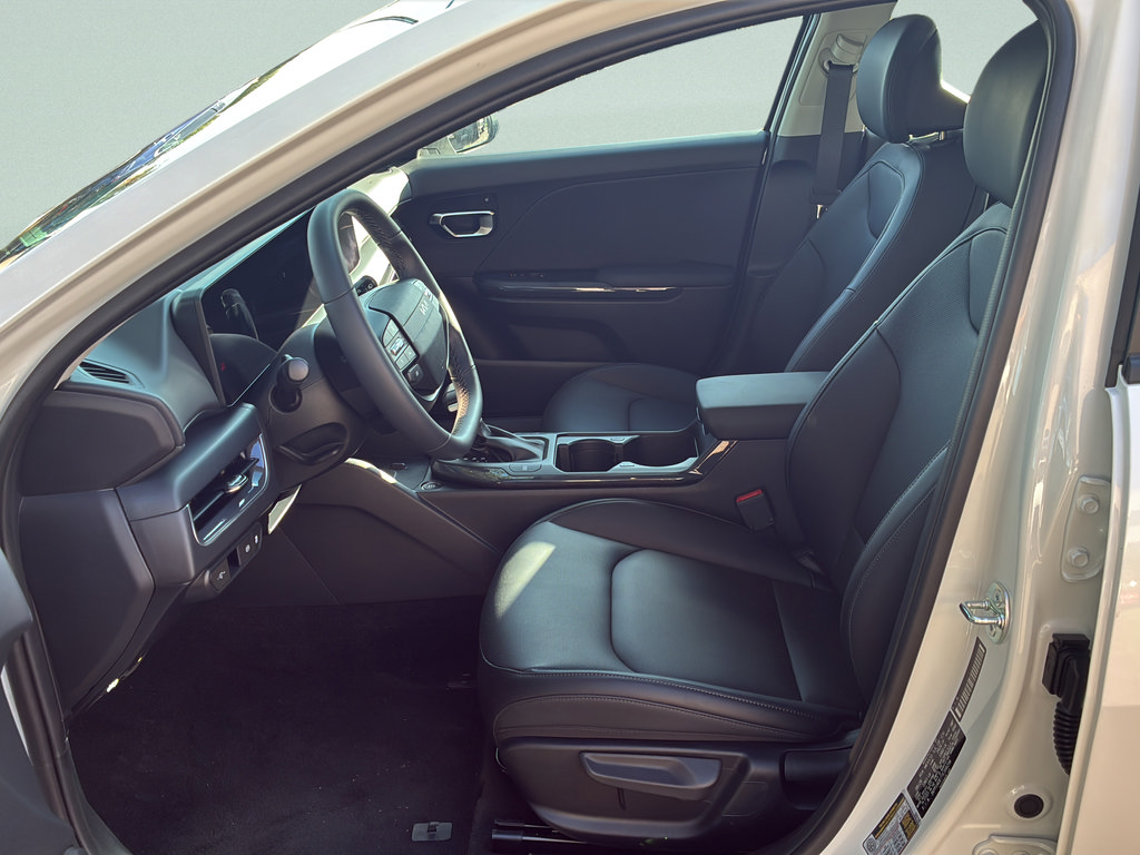 New 2026 Kia K4 EX FWD image 22